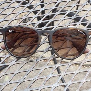 Ray ban sunglasses classic Erica style